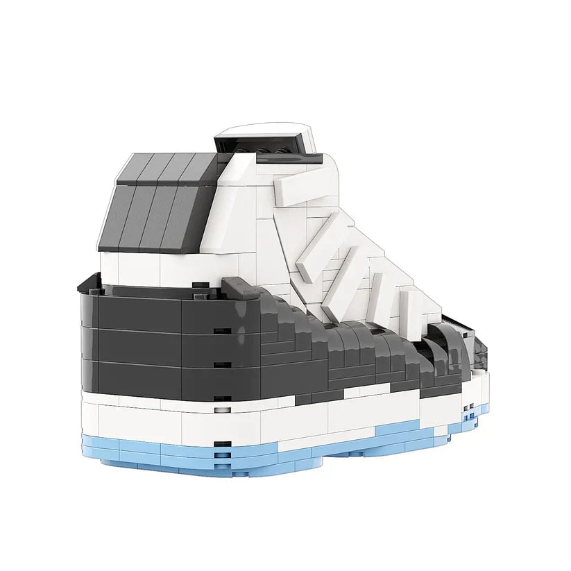 AJ 11 CONCORD SNEAKER BRICKS