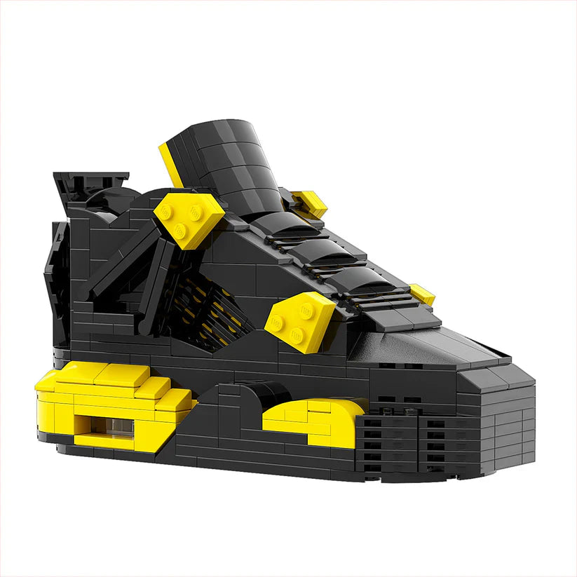 AJ 4 THUNDER BLACK YELLOW SNEAKER BRICKS
