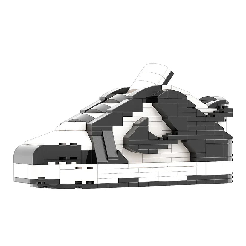 SB LOW DUNK PANDA BLACK SNEAKER BRICKS