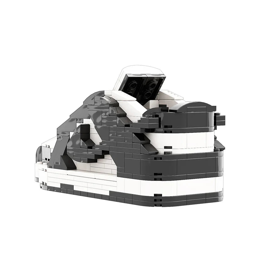 SB LOW DUNK PANDA BLACK SNEAKER BRICKS