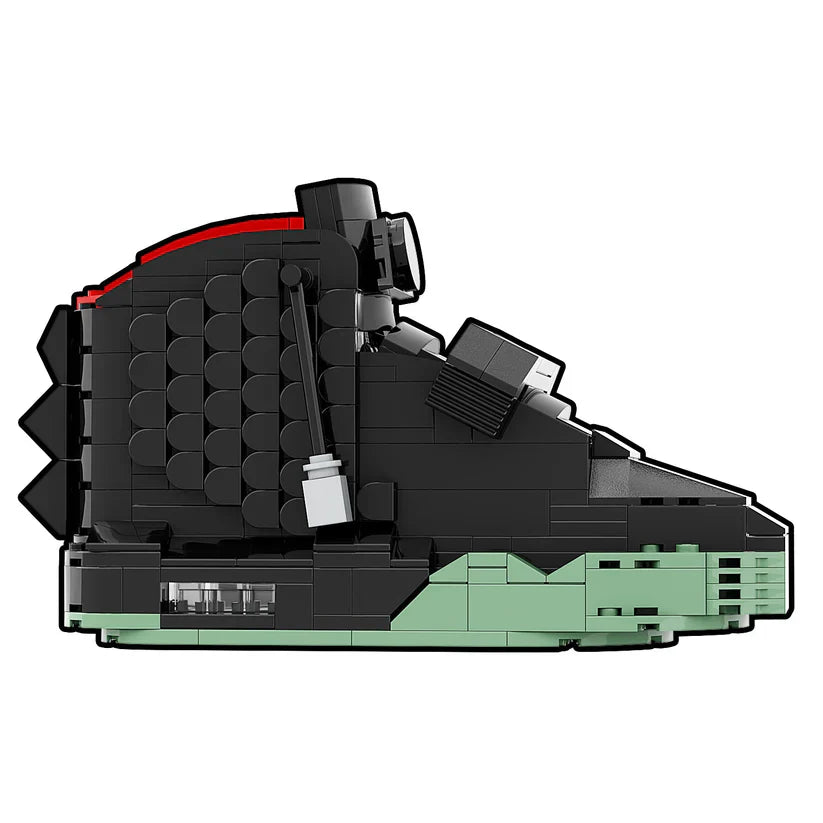 YEEZY SOLAR BLACK SNEAKER BRICKS